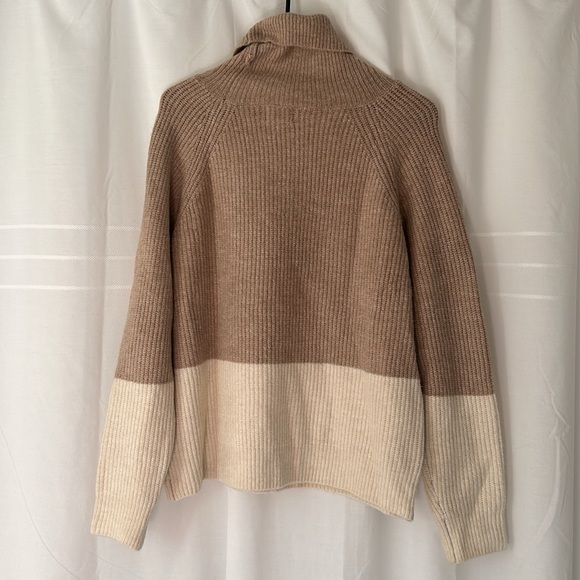 Stephenson Color block Turtleneck Sweater - Picture 3 of 4